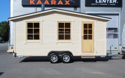 Sauna + tupa 5,5m x 2,1m 2700kg KNOTT alustalla