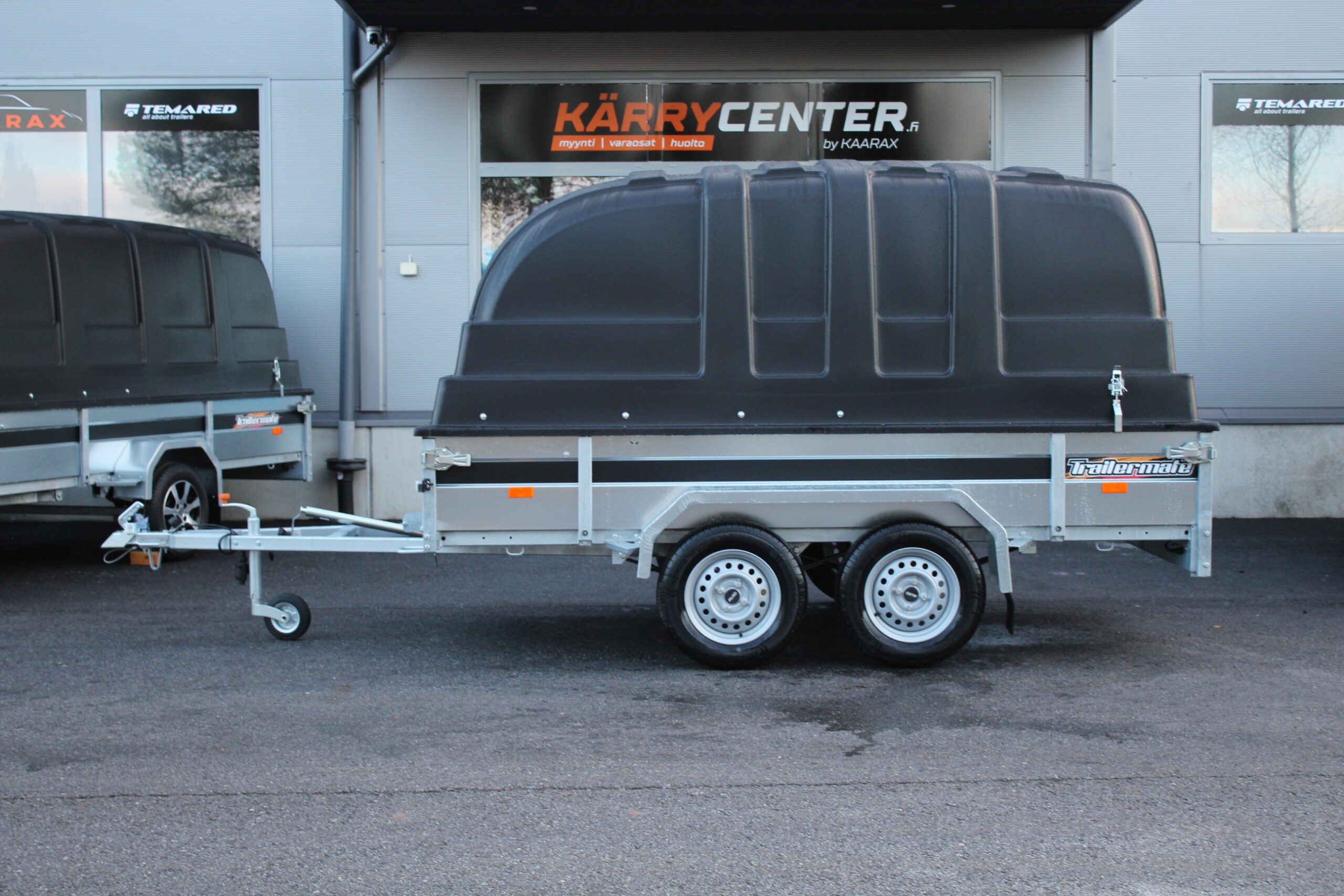 TM300 150 musta K (4)